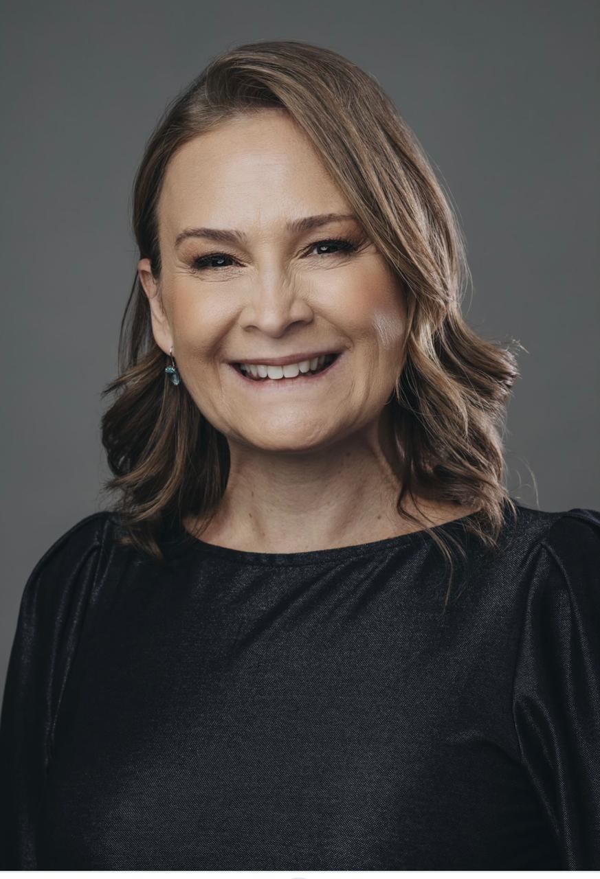 Claudia Ferro — Consultora executiva de RH